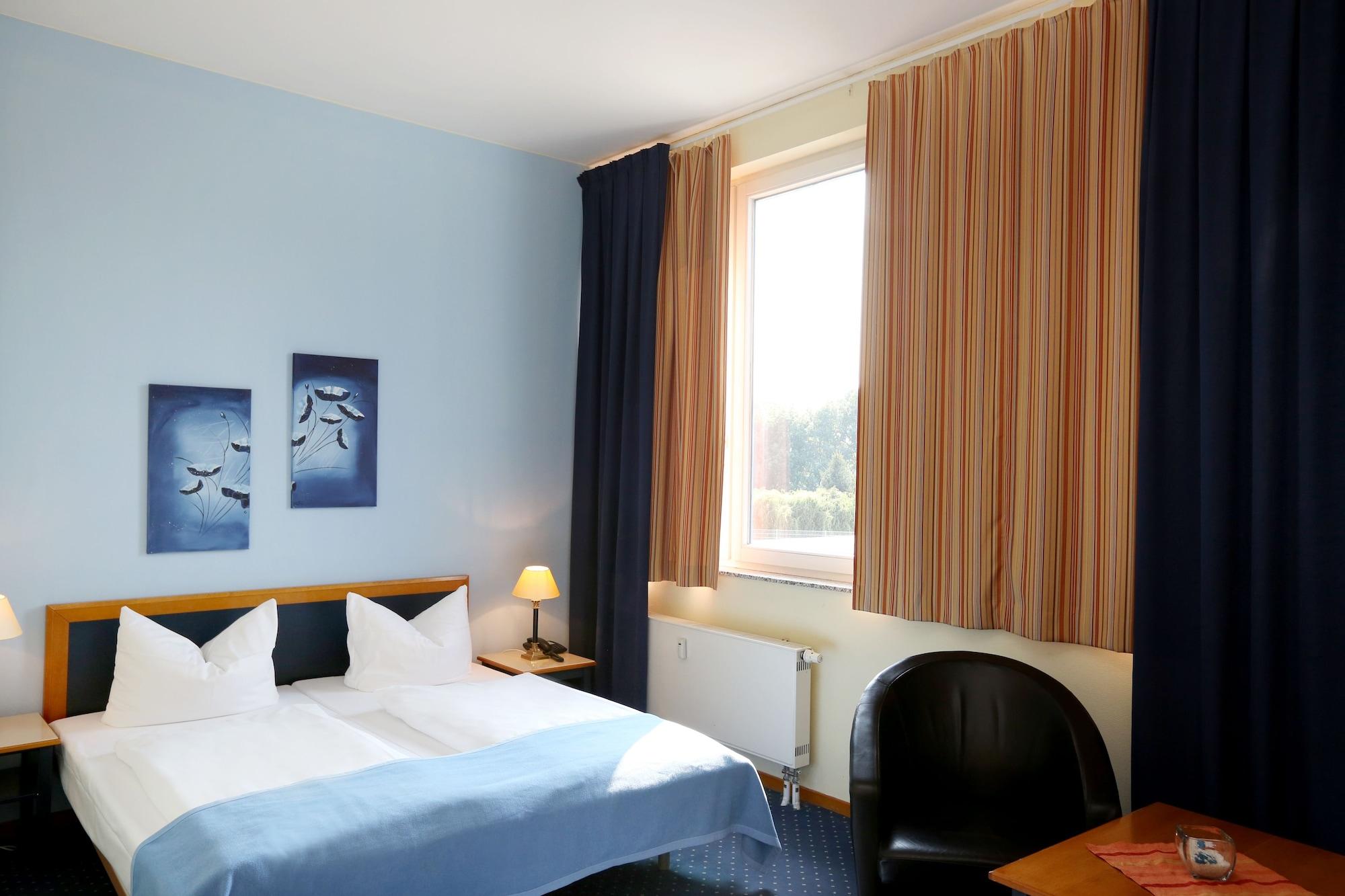H24 Hoteltow Buitenkant foto